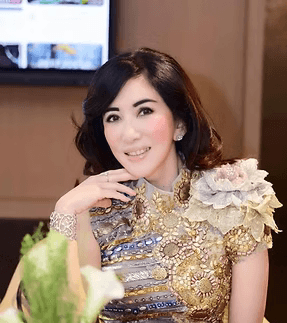 dr. Sonia Wibisono